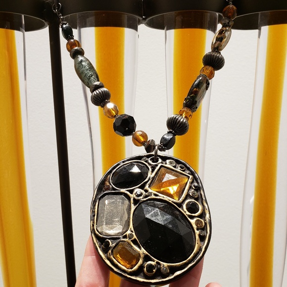 GLAM NECKLACE - Picture 1 of 4